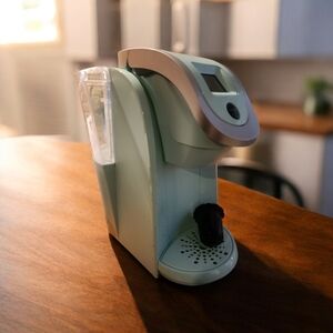 KEURIG Blue Single-Serve Coffee Maker With KCUP